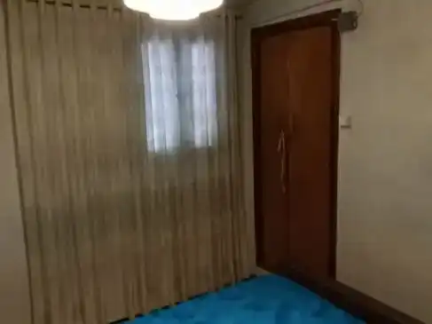 Habitación de Piso en venta en Salvacañete con Trastero, Amueblado y Balcón