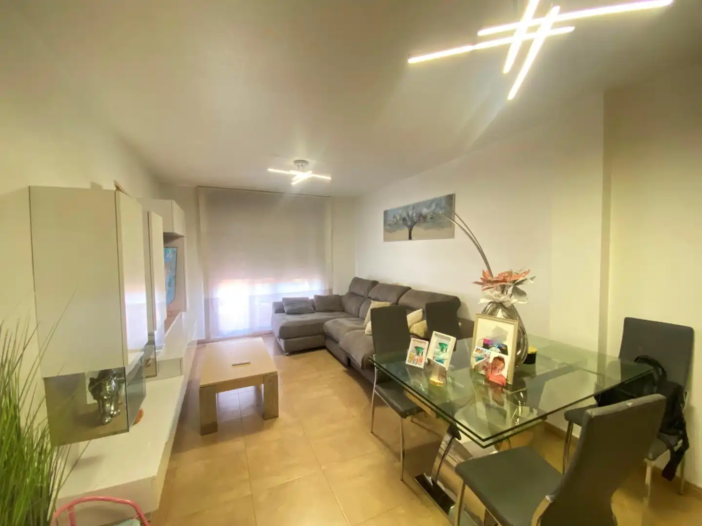 Wohnzimmer von Dachboden zum Verkauf in Lorca mit Klimaanlage, Heizung und Terrasse