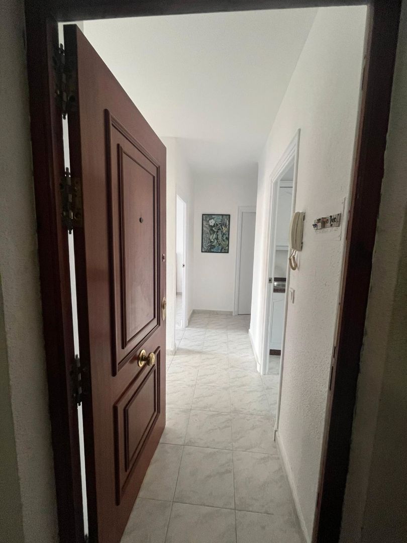 Pis en venda en Torrevieja amb Terrassa, Traster i Rentadora