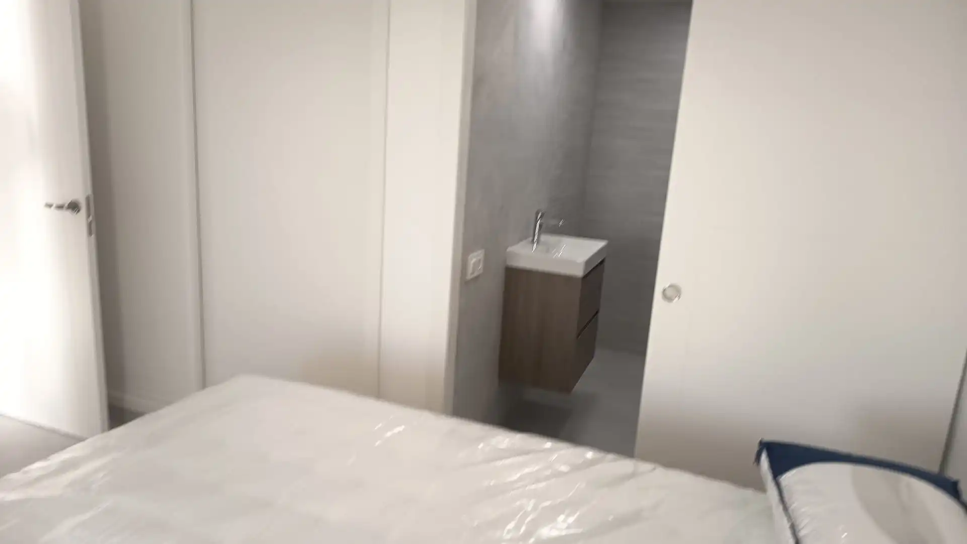 Habitación de Piso de alquiler en  Palma de Mallorca con Aire acondicionado, Terraza y Amueblado