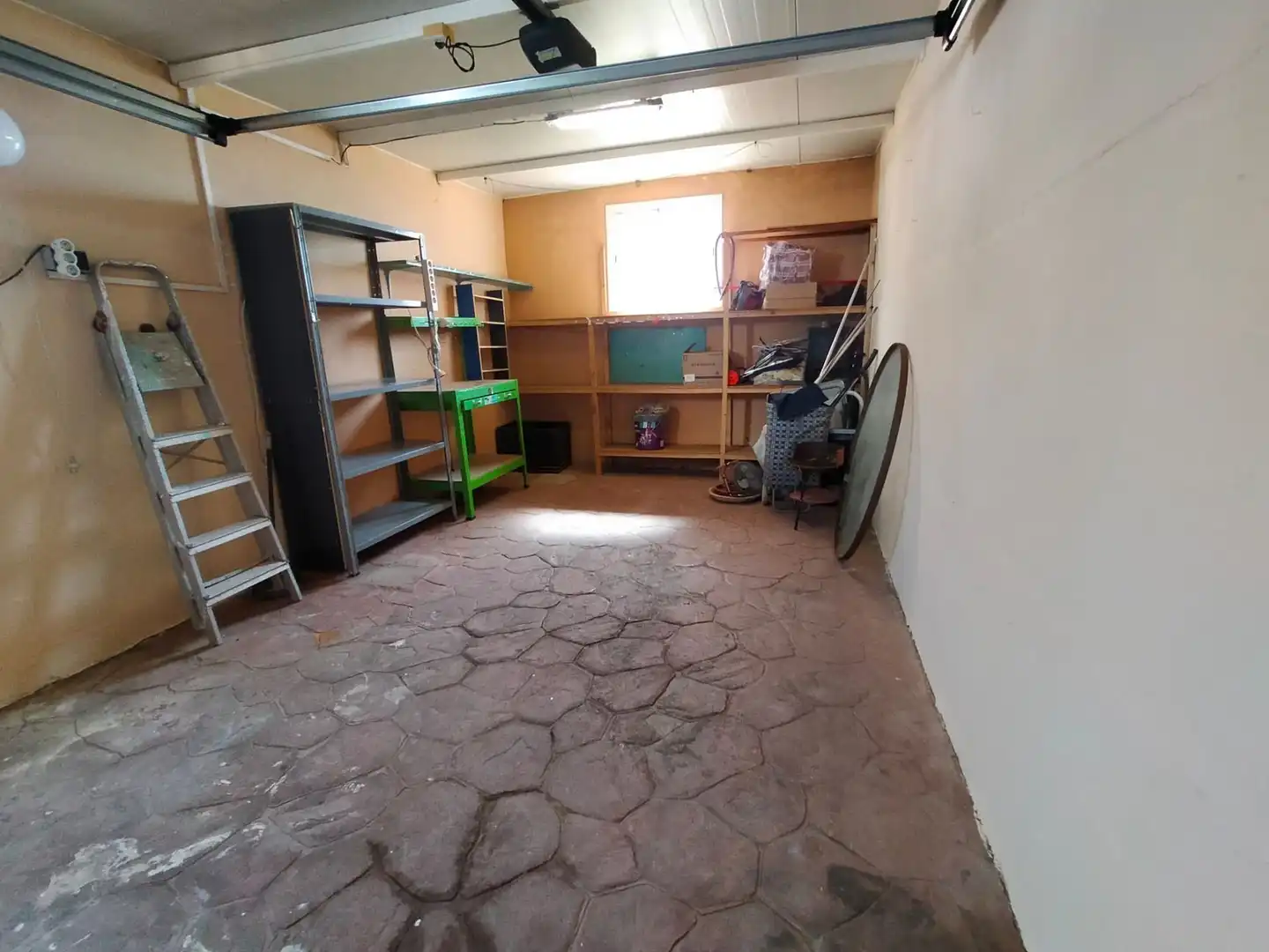 Einfamilien-Reihenhaus zum Verkauf in La Línea de la Concepción mit Privatgarten