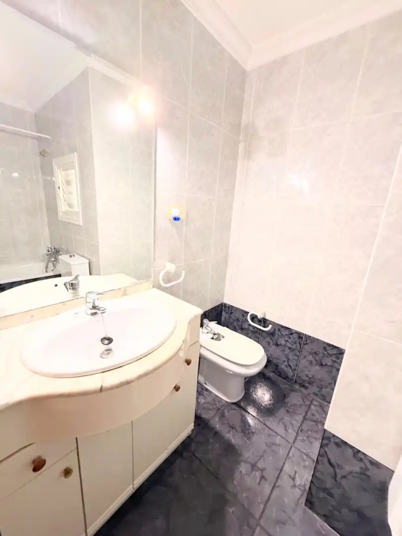 Badezimmer von Wohnung zum Verkauf in Cullera