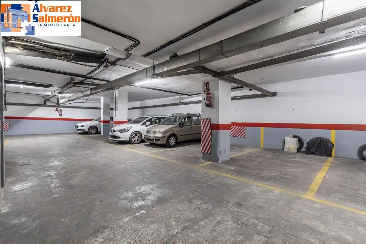 Parking of Flat for sale in Granada  with Heating and Terrace
