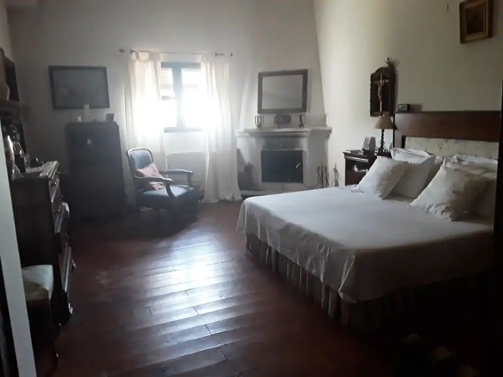 Habitación de Finca rústica en venta en Trujillo con Aire acondicionado, Calefacción y Jardín privado