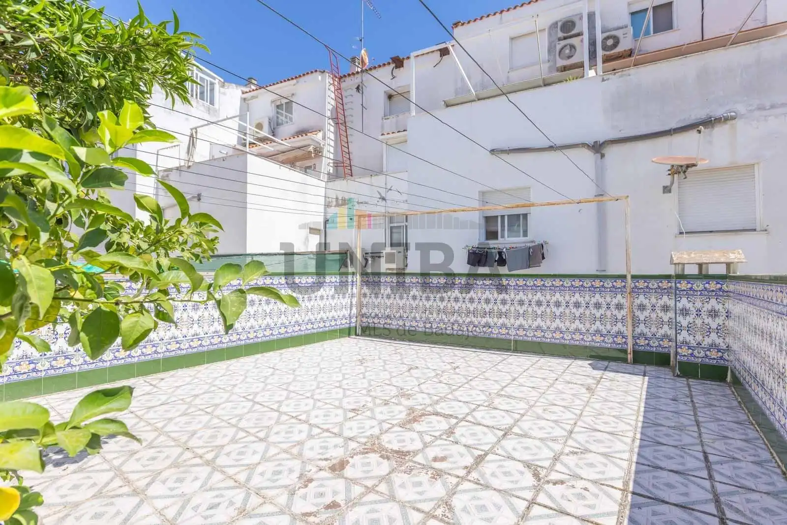 Vista exterior de Planta baixa en venda en Badajoz amb Terrassa i Traster