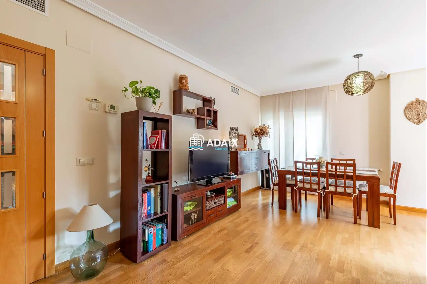 Sala de estar de Piso en venta en Cáceres con Aire acondicionado, Calefacción y Terraza