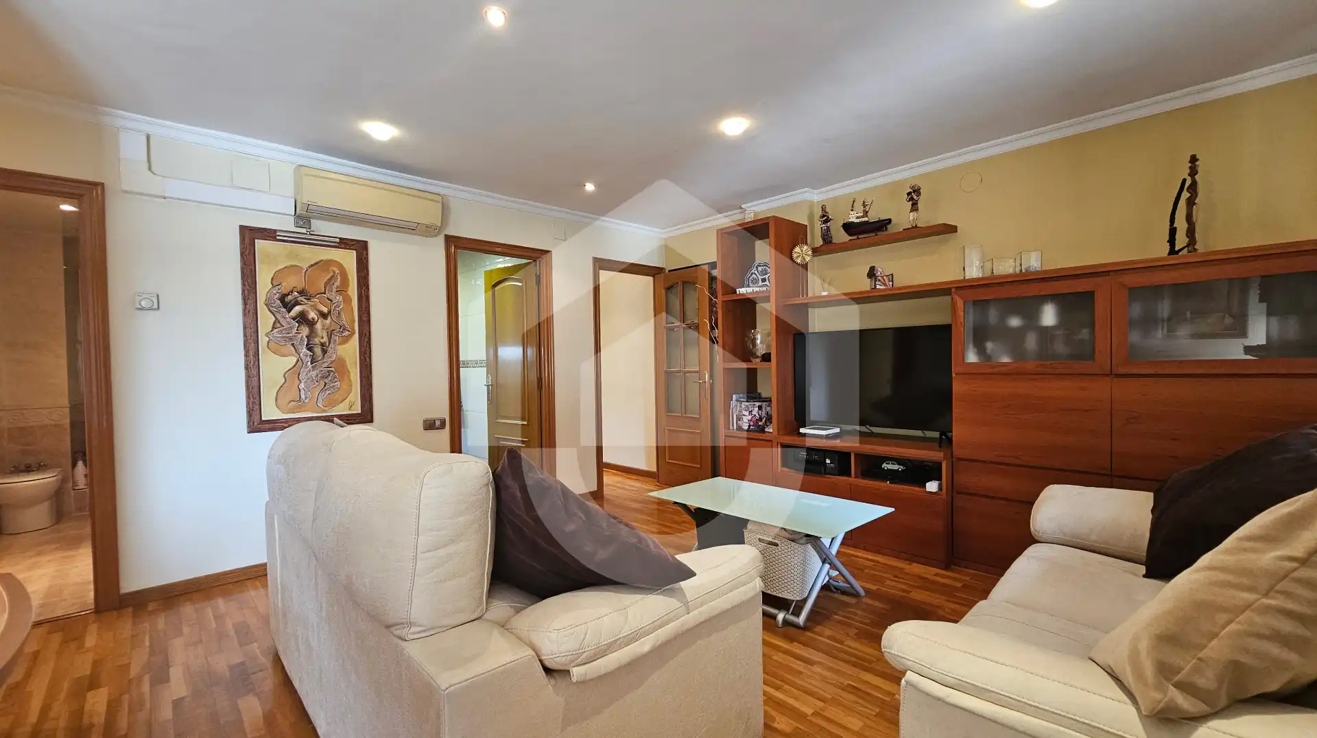 Sala d'estar de Pis en venda en  Barcelona Capital amb Aire condicionat, Calefacció i Parquet