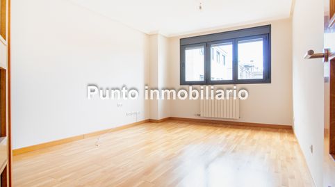 Photo 2 of Flat for rent in Calle del Monasterio de Santo Domingo de Silos, Villa de Prado, Valladolid Capital