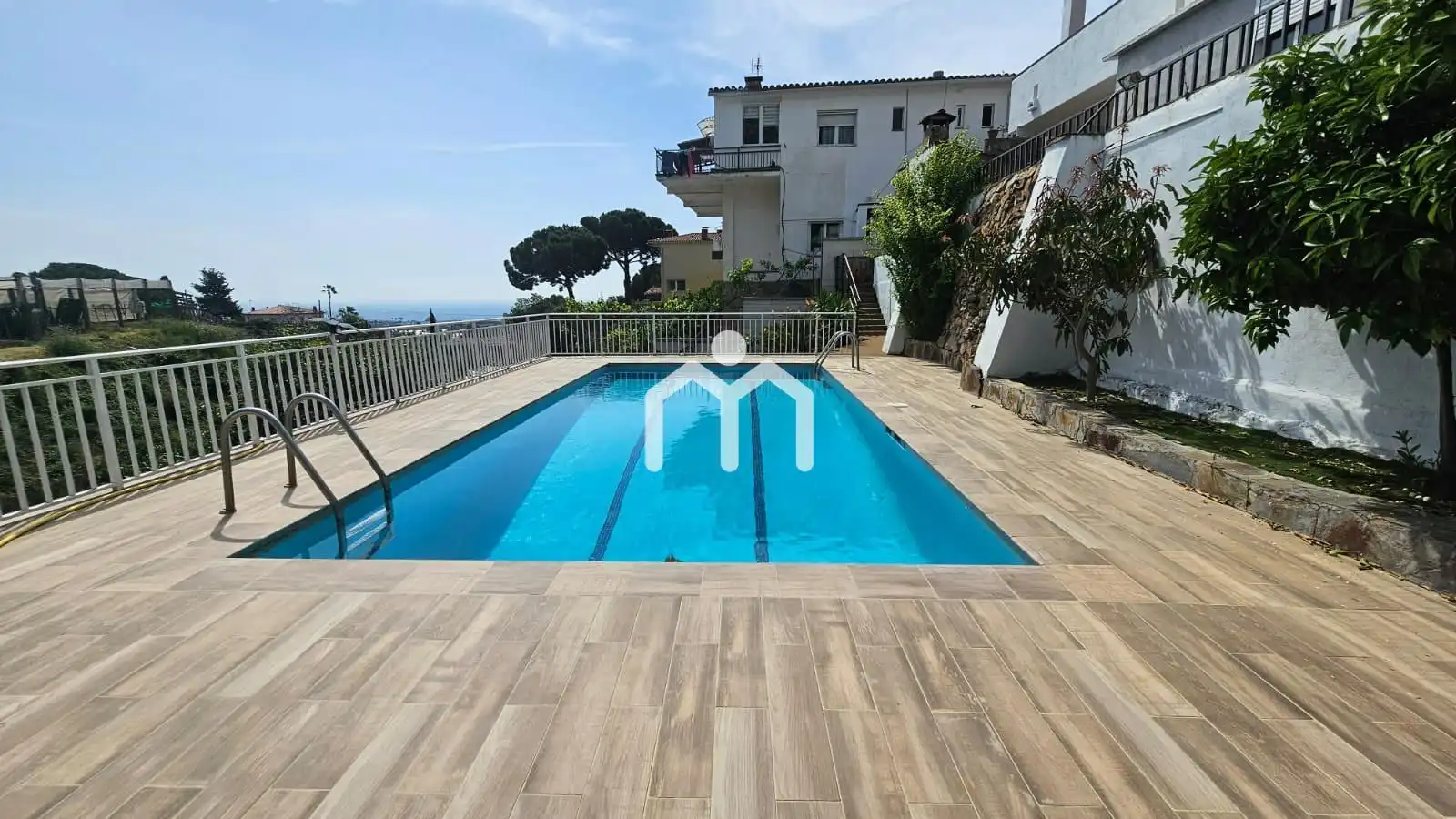 Piscina de Casa o chalet en venta en Cabrils con Calefacción, Parquet y Terraza