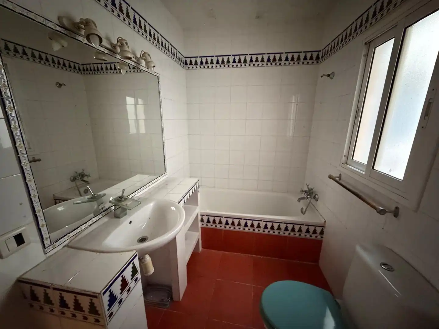 Bathroom of Flat for sale in Vila-seca