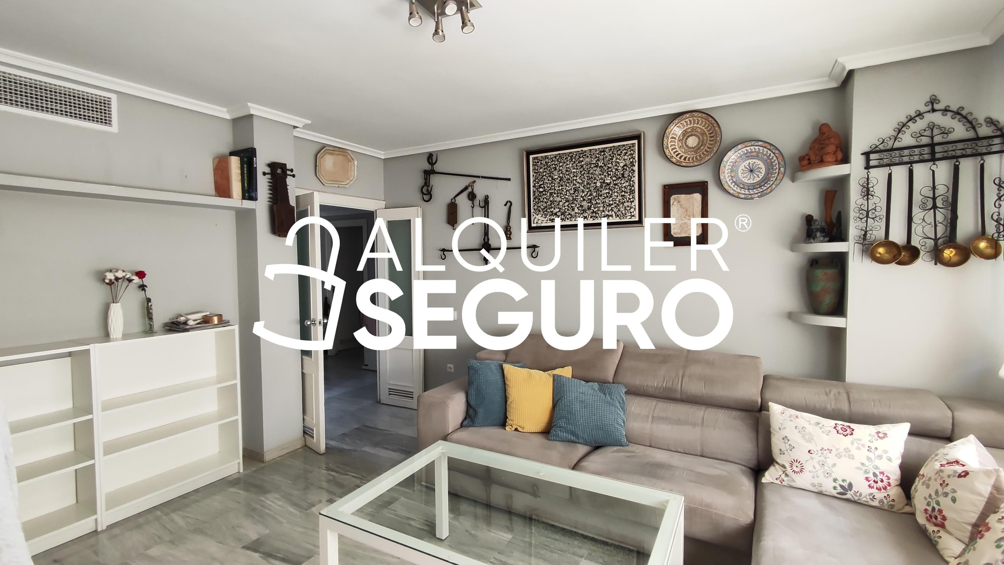 Sala de estar de Piso de alquiler en  Córdoba Capital con Aire acondicionado, Calefacción y Amueblado