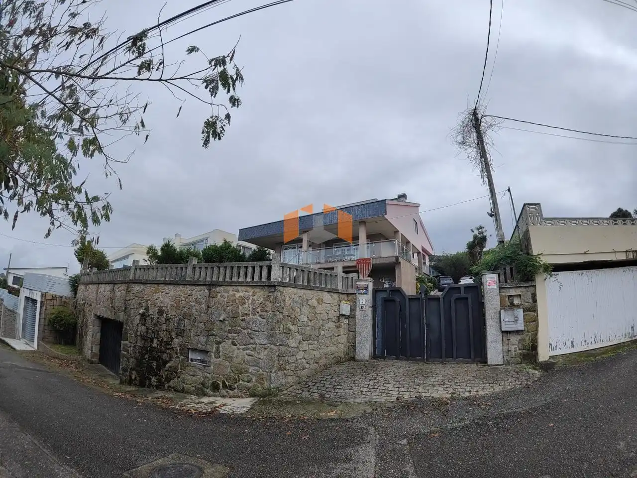 Vista exterior de Casa o chalet en venta en Nigrán con Calefacción, Jardín privado y Parquet