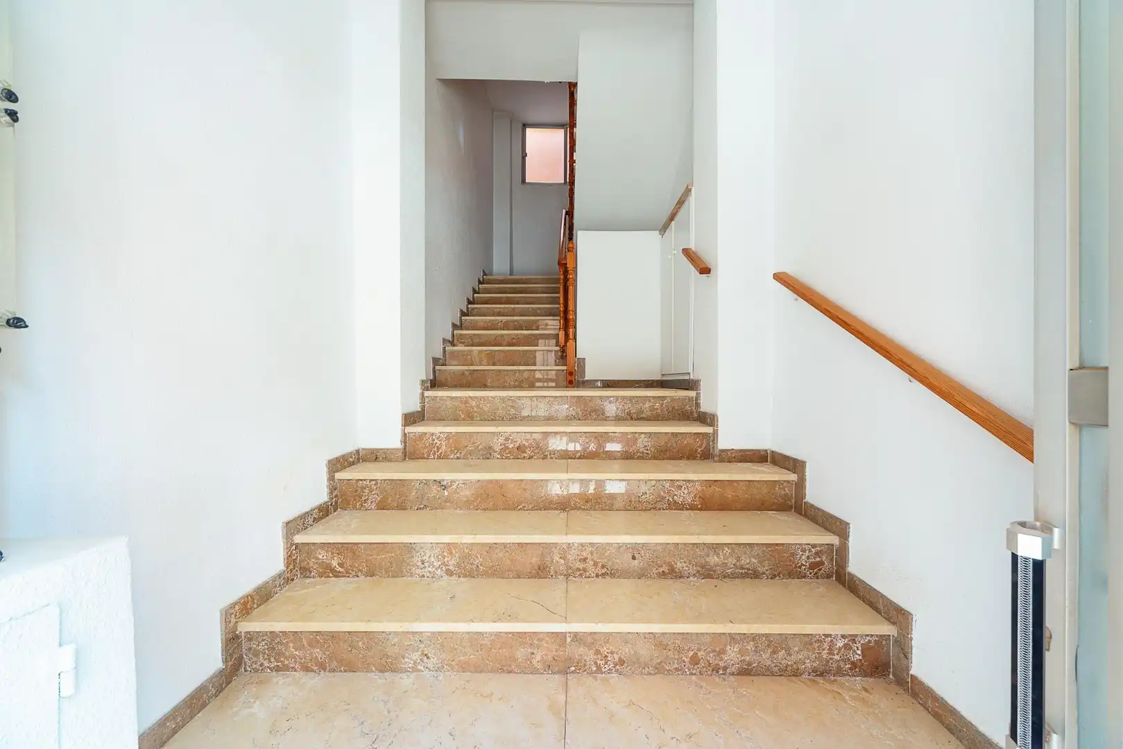 Inmuebles singulares con ascensor en venta en Calle CAMPOY, imagen 7
