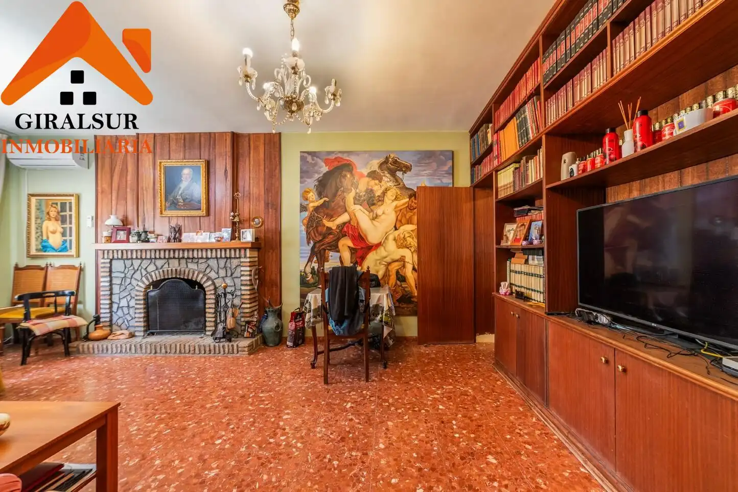 Sala d'estar de Casa o xalet en venda en Alcalá de Guadaira amb Aire condicionat, Jardí privat i Terrassa