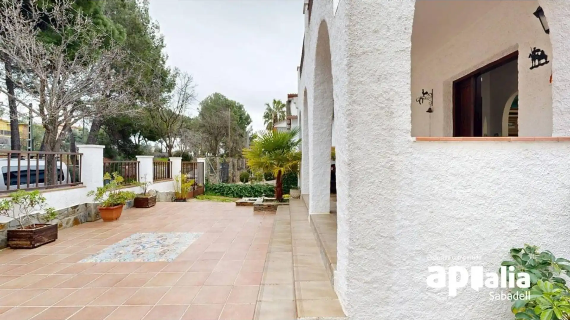 Garden of Houses for sale in Barberà del Vallès  with Air Conditioner, Private garden and Terrace