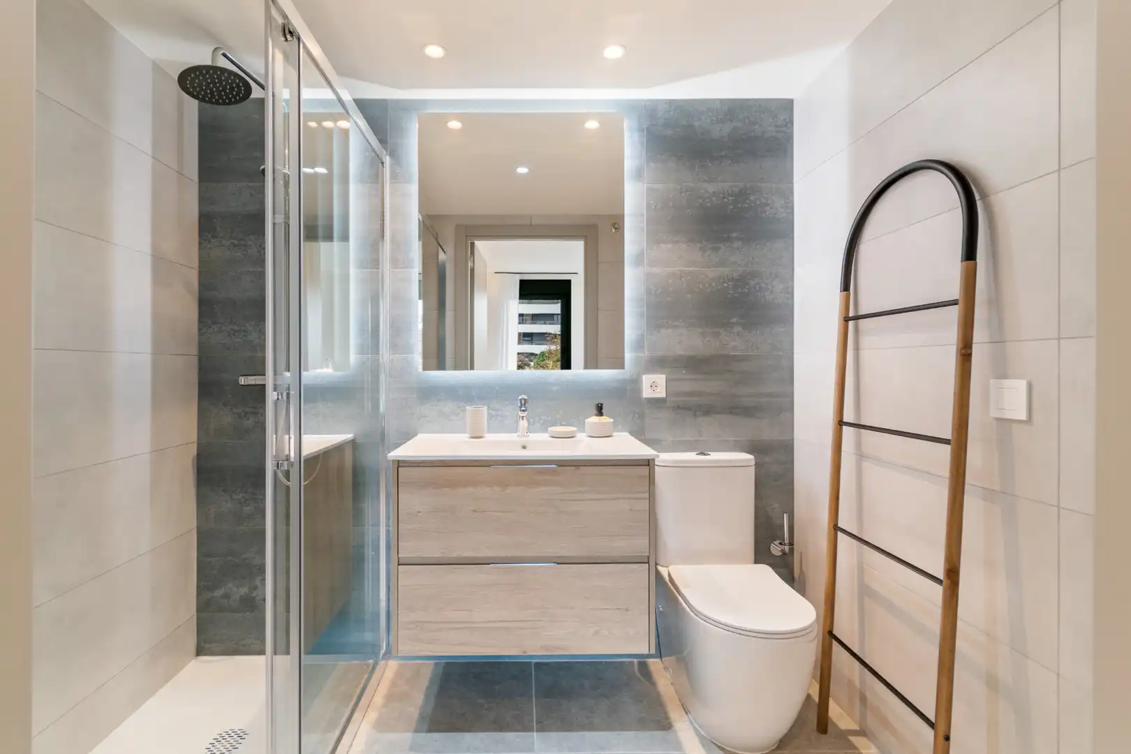 Planta baja en venta en Passeig de Santa Eulàlia, 13, Mas d'En Serra - Els Cards