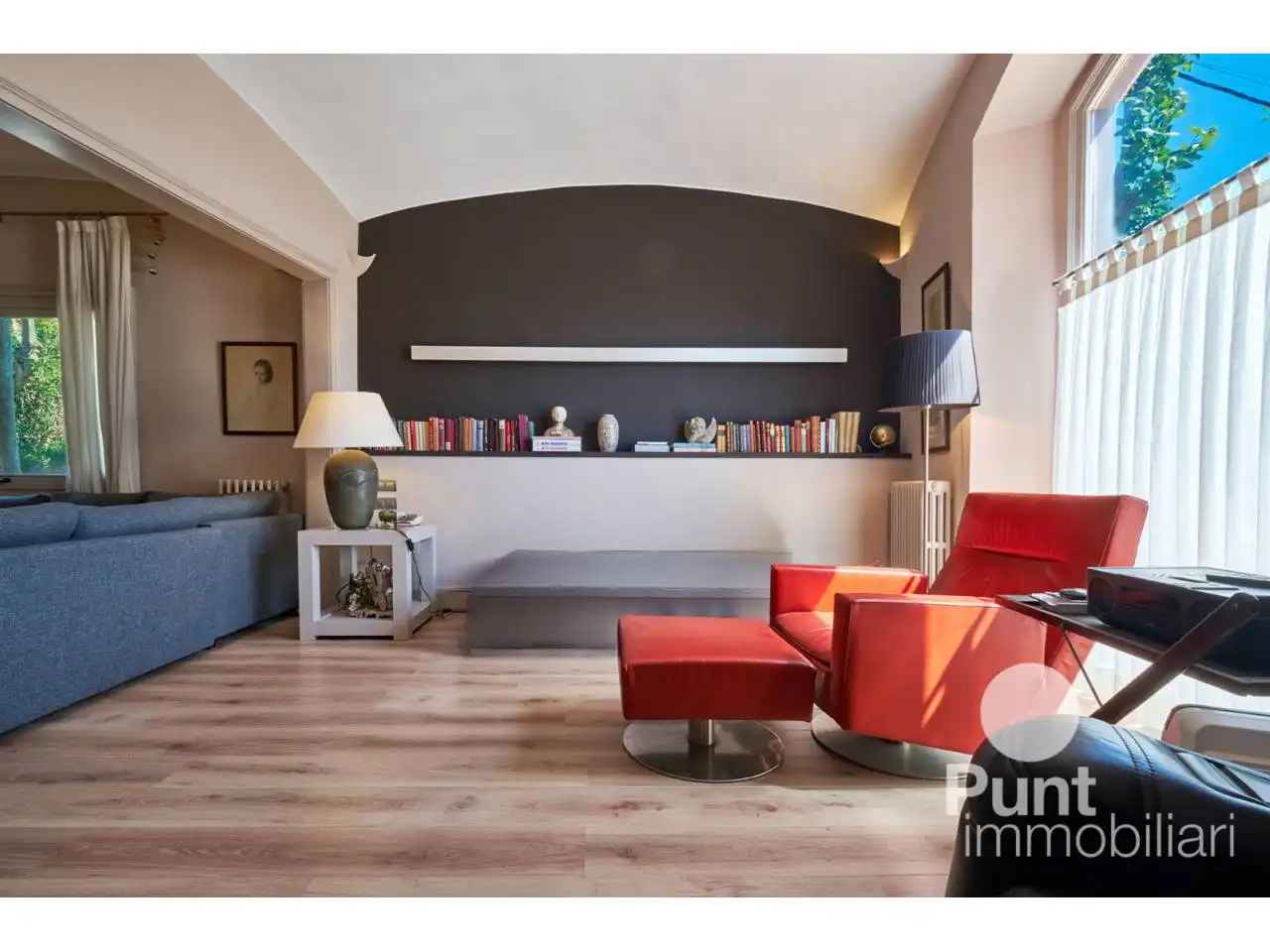 Sala d'estar de Casa adosada en venda en Premià de Dalt amb Aire condicionat, Calefacció i Parquet