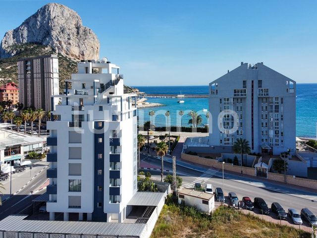 Exterior view of Flat for sale in Calpe / Calp  with Air Conditioner, Heating and Private garden