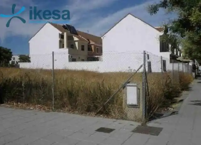 Residencial en venta en Nuevo Parque - Los Rosales - Tráfico Pesado