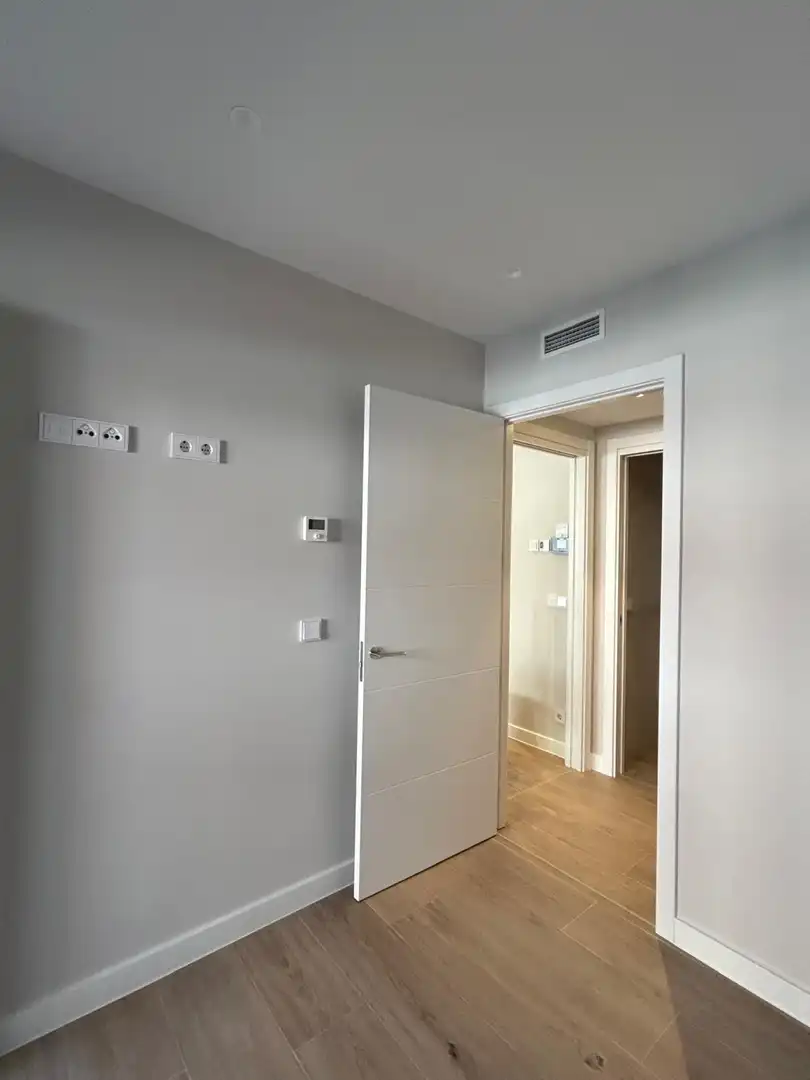Wohnung zur Miete in  Pamplona / Iruña mit Klimaanlage, Heizung und Terrasse