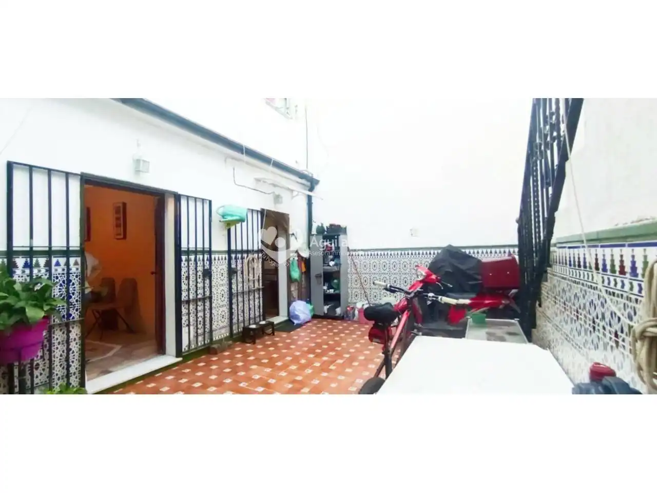 Terraza de Casa adosada en venta en Alcalá de Guadaira con Aire acondicionado, Calefacción y Jardín privado