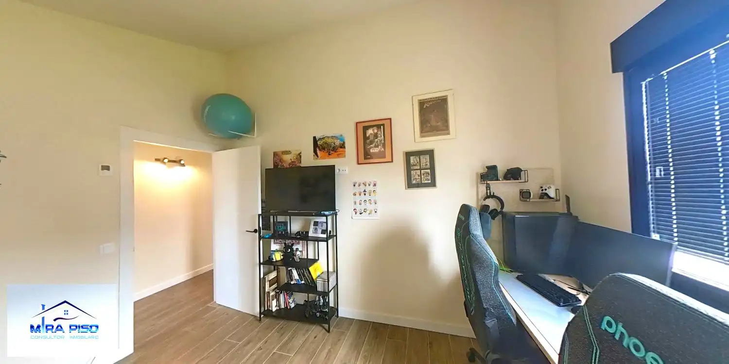 Sala de estar de Casa o chalet en venta en Las Rozas de Valdearroyo  con Calefacción, Terraza y Trastero