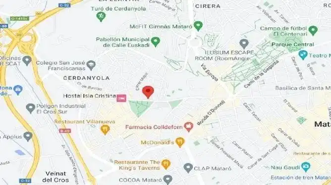 Apartament amb terrassa en venda a Cerdanyola, imagen 2