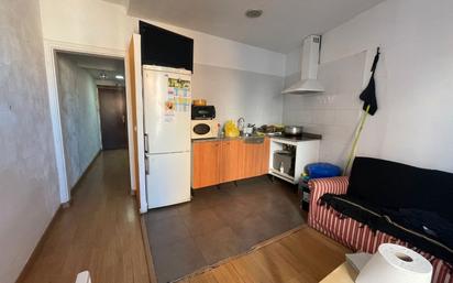 Küche von Wohnung zum verkauf in  Barcelona Capital mit Balkon