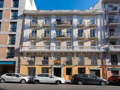 Exterior view of Flat for sale in  Madrid Capital  with Air Conditioner and Heating