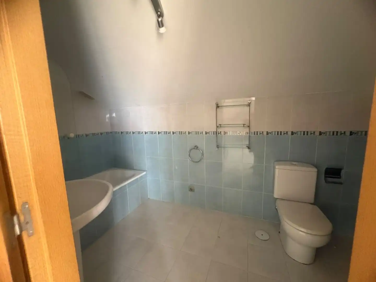 Bany de Pis en venda en Benalmádena amb Calefacció i Terrassa