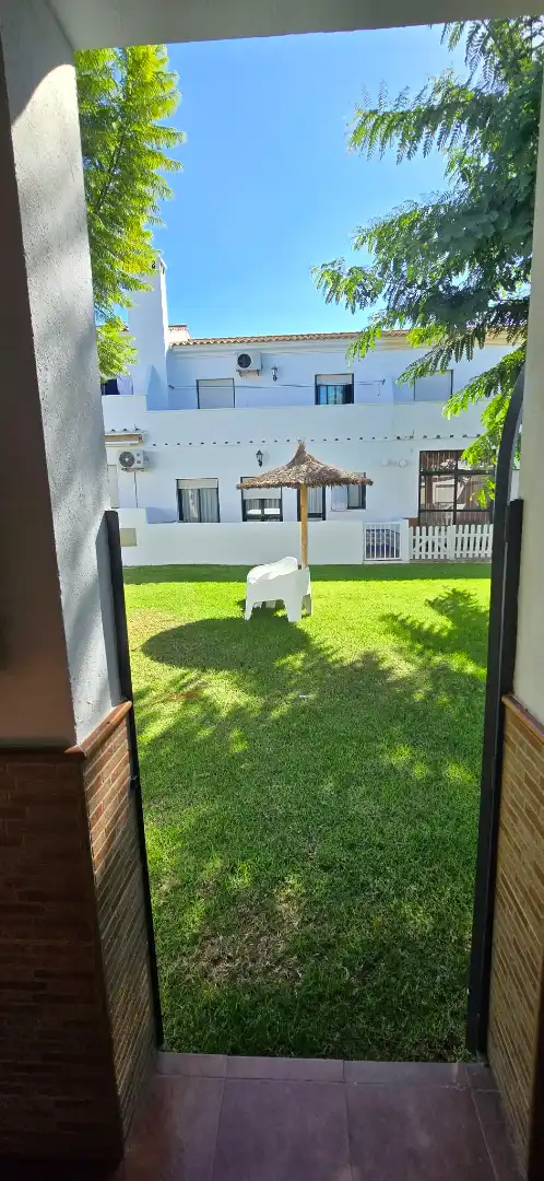 Adossat amb piscina en venda a Calle Longueron 48, imagen 12