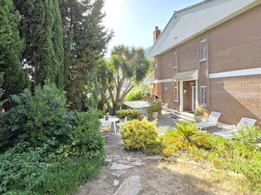 Adossat amb piscina en venda a El Poal