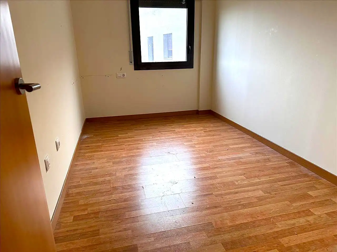 Schlafzimmer von Wohnung zum Verkauf in Vilajuïga mit Parkett