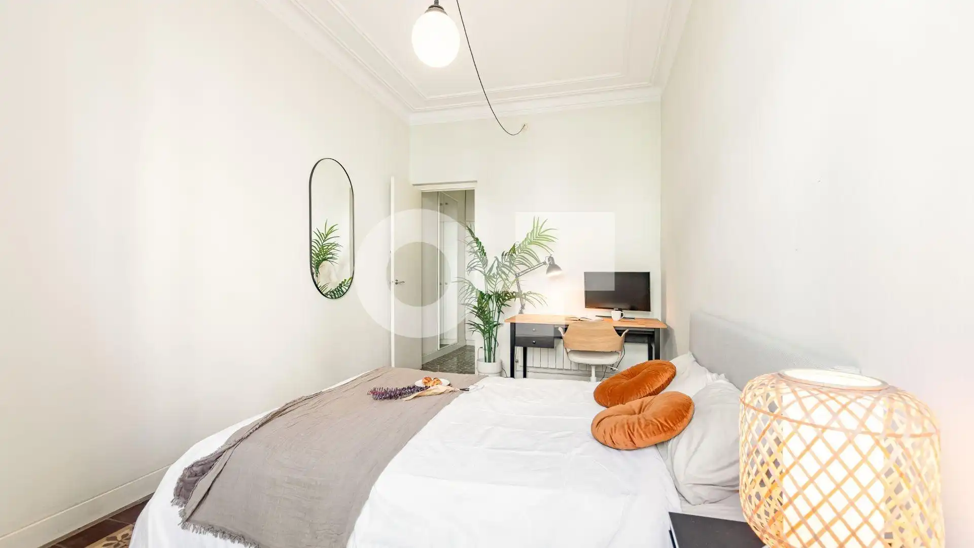 Piso con terraza en venta en Carrer Carrer Villarroel, imagen 25