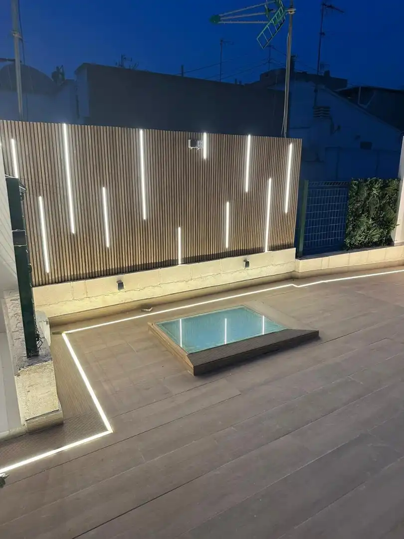 Piscina de Edificio en venta en Benidorm