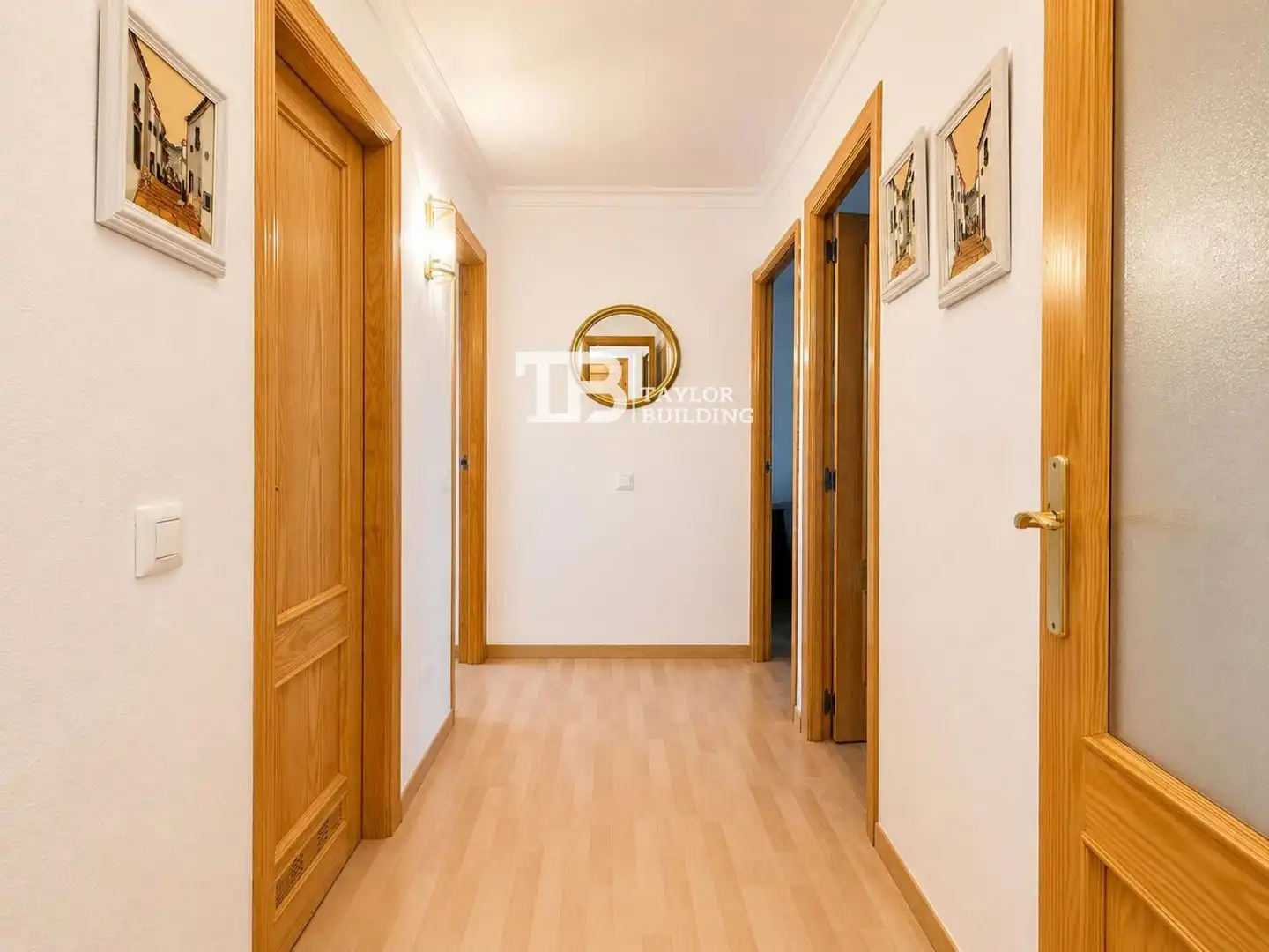 Wohnung zum Verkauf in Calvià mit Klimaanlage, Heizung und Privatgarten