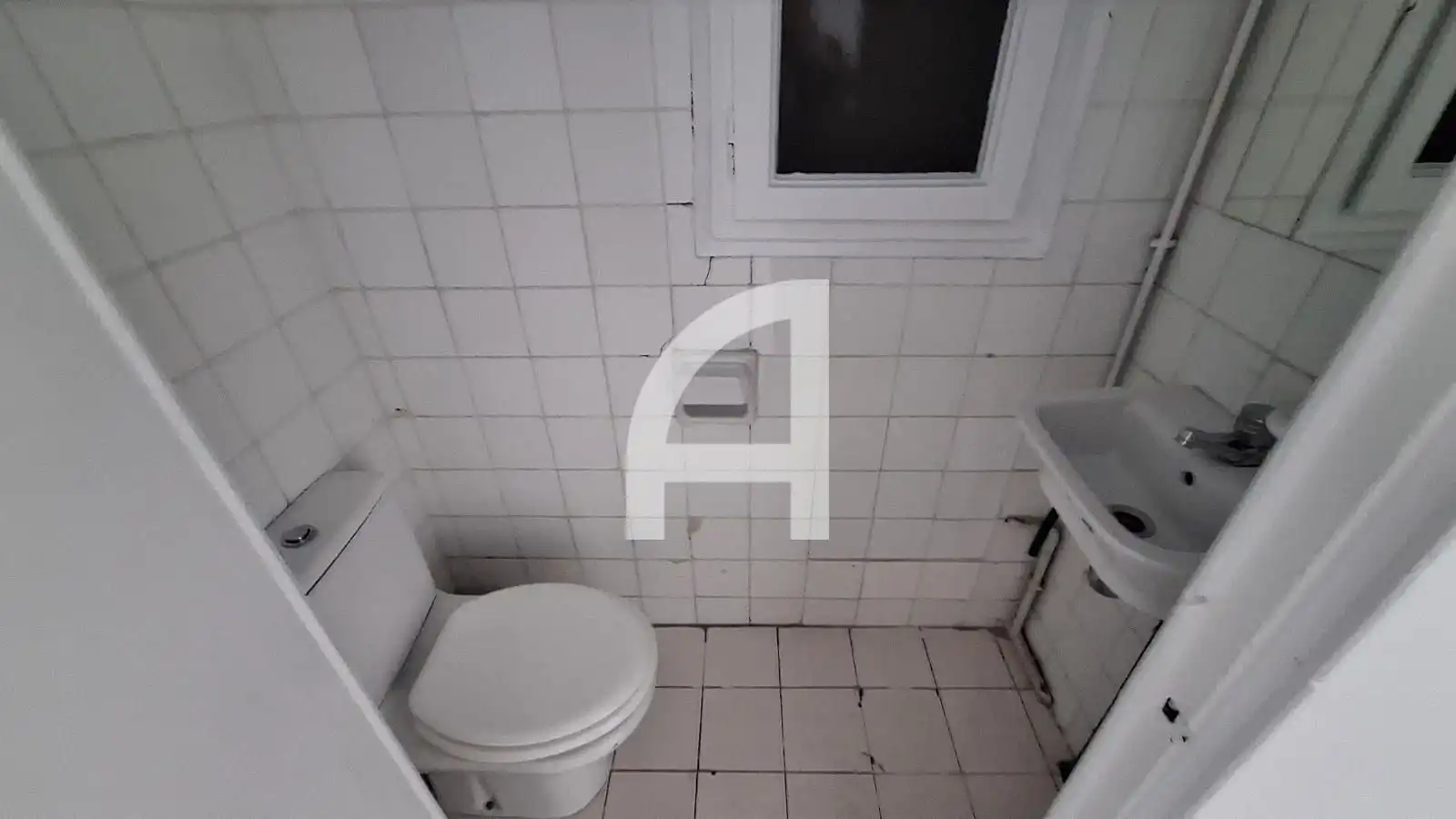 Baño de Local de alquiler en Barcelona