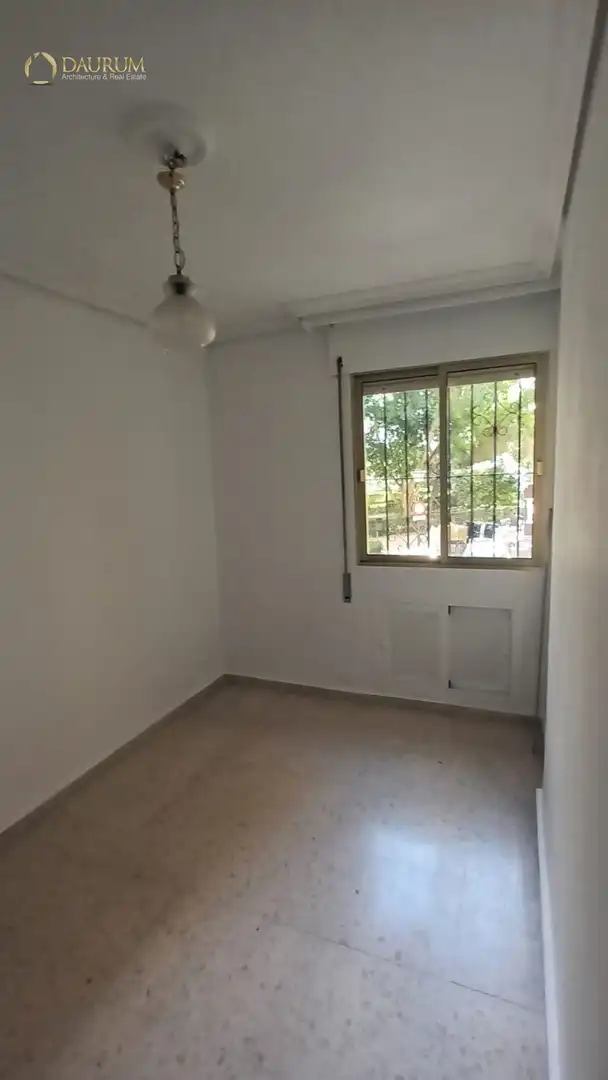 Habitación de Piso en venta en Sevilla con Terraza