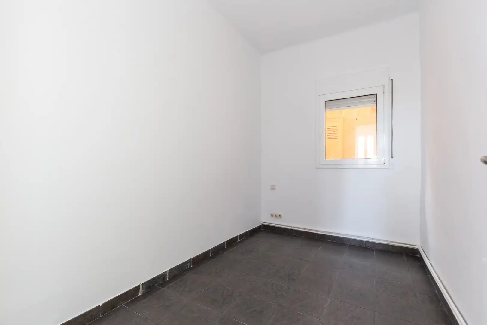 Planta baja en venta en Sant Just Desvern con Calefacción y Terraza