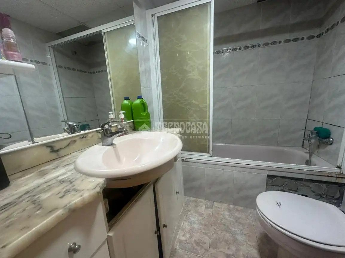 Baño de Piso en venta en Barcelona con Aire acondicionado y Balcón