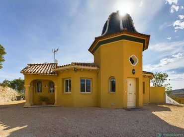 Haus mit Pool zum Verkauf in Partida la Foia