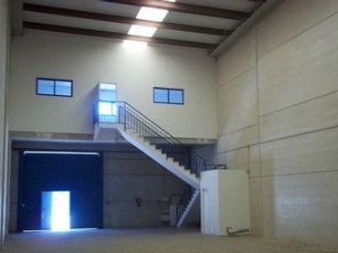 Nau industrial de lloguer a La Paz