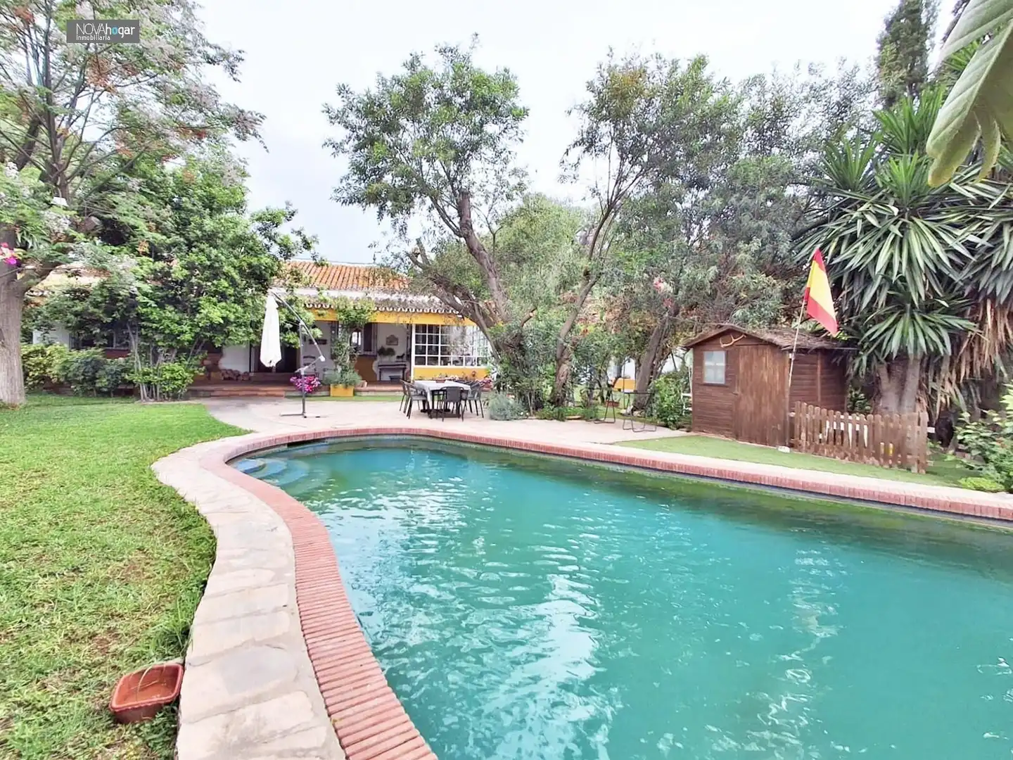 Piscina de Finca rústica en venda en Málaga amb Aire condicionat, Calefacció i Jardí privat