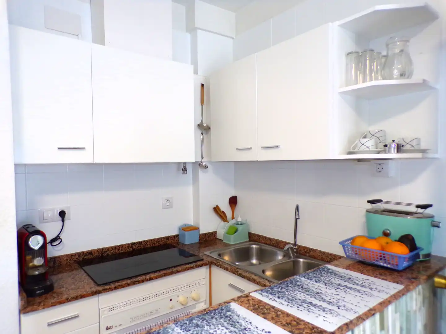 Cocina de Apartamento en venta en Torredembarra con Aire acondicionado, Calefacción y Trastero