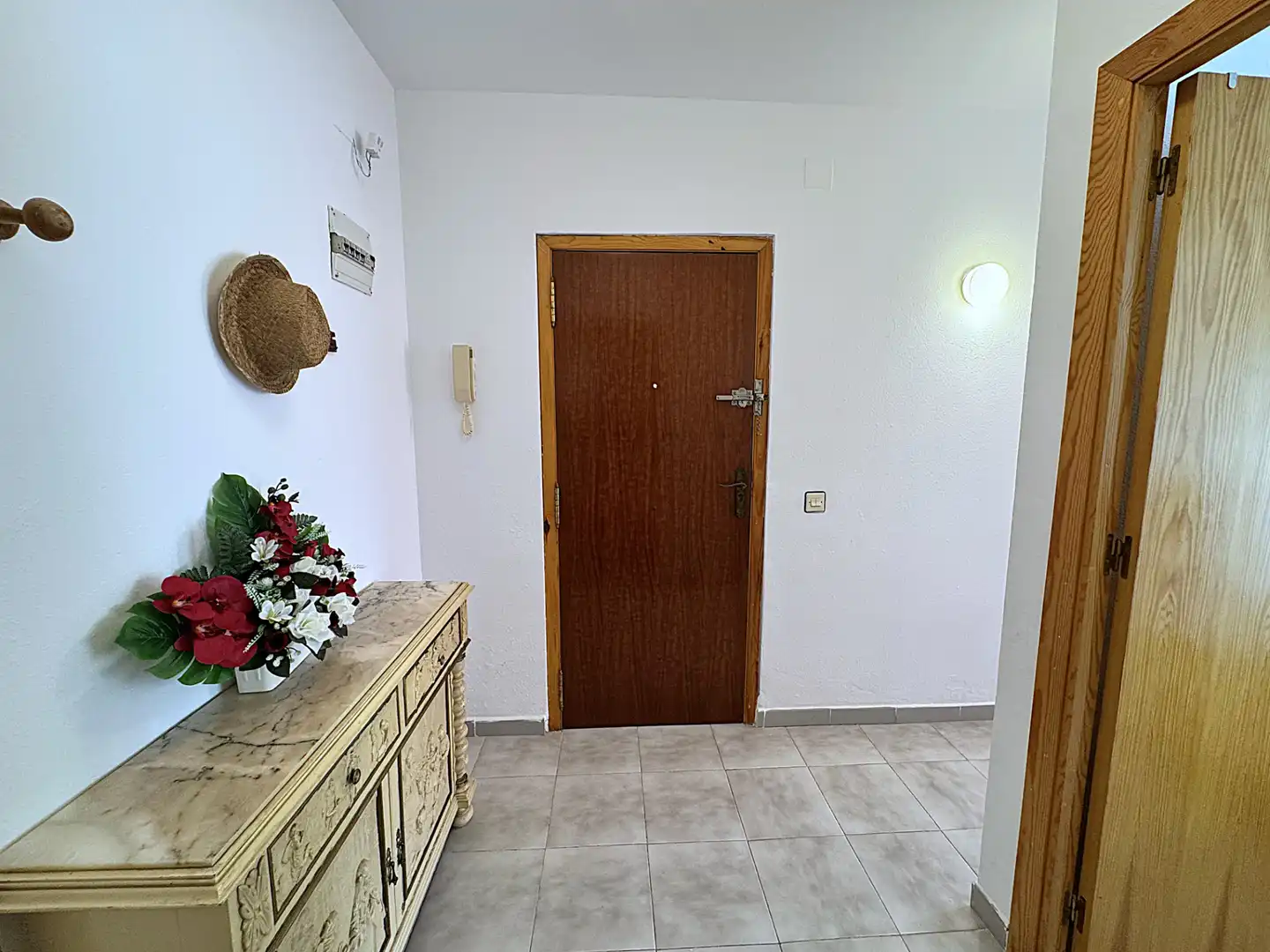 Planta baja en venta en Mazarrón con Terraza, Trastero y Amueblado