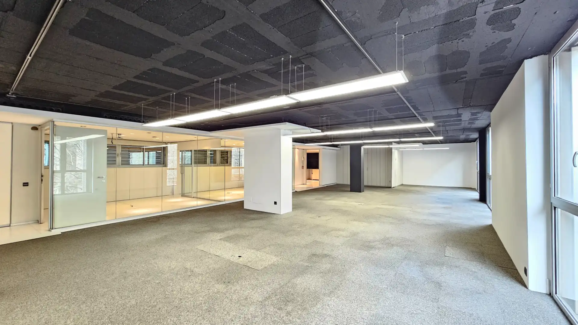 Ufficio con ascensore in affitto a Carrer de Pau Claris
