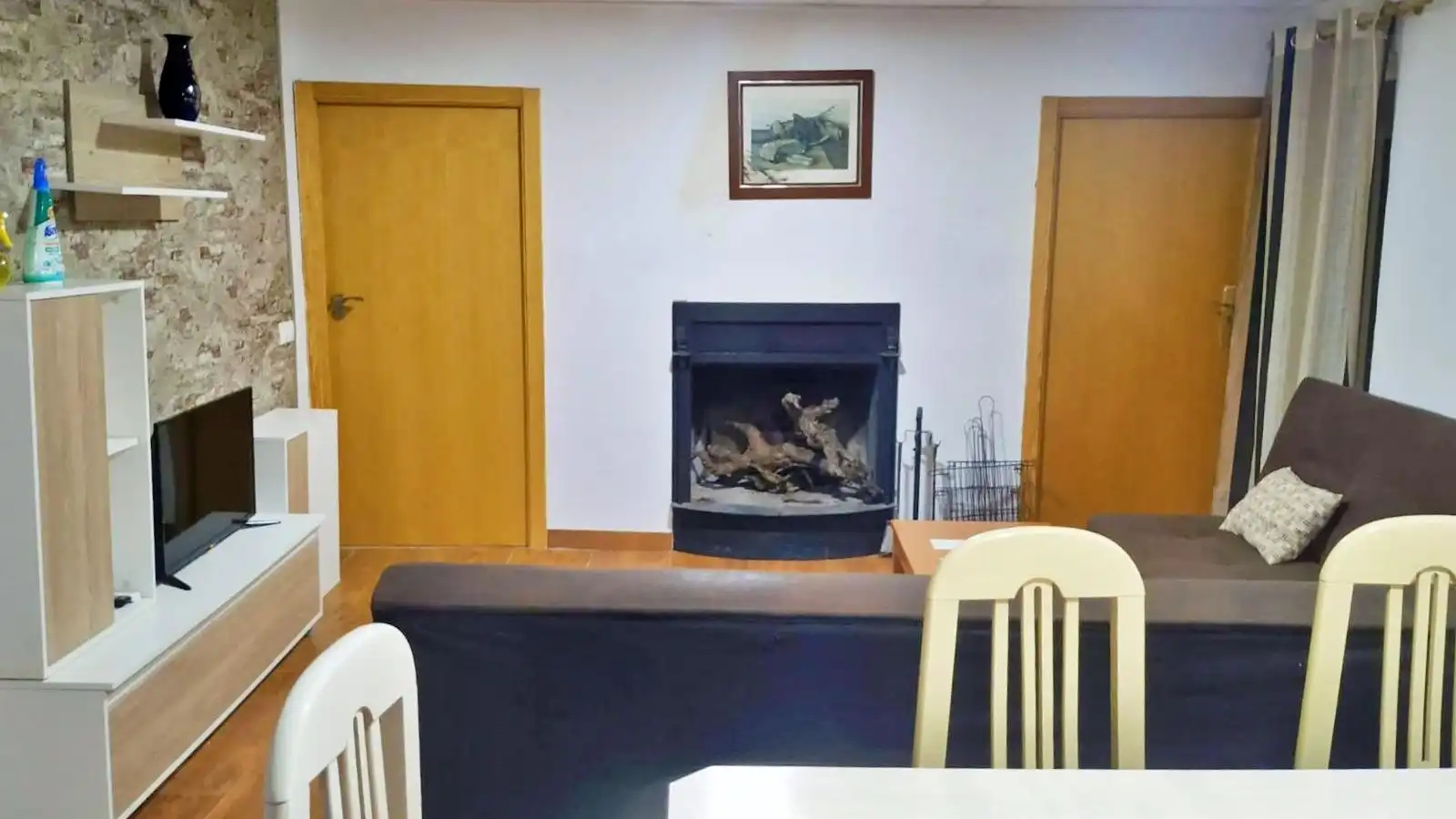 Sala de estar de Casa o chalet en venta en Alcalá del Júcar con Aire acondicionado, Jardín privado y Terraza