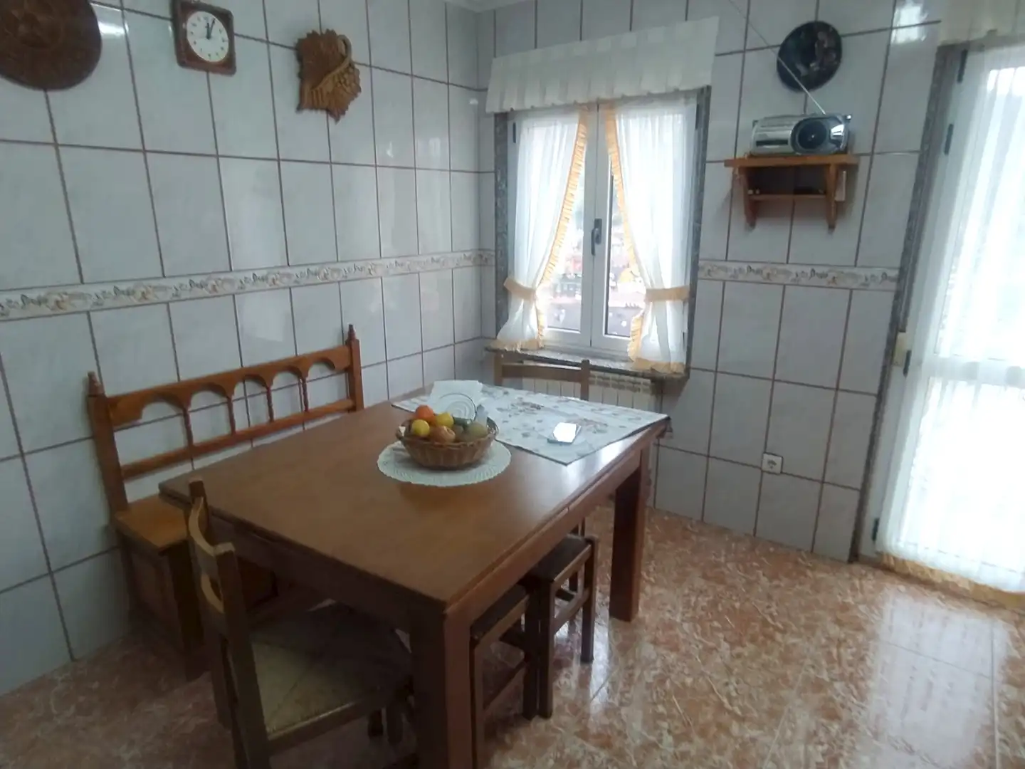 Cuina de Pis en venda en Mieres (Asturias) amb Calefacció, Jardí privat i Parquet