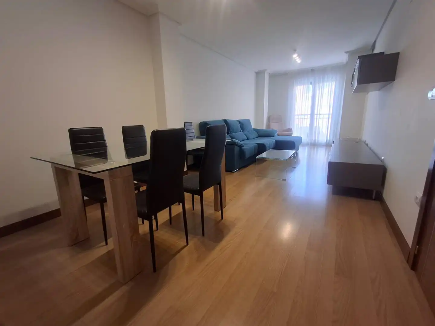 Living room of Flat for sale in Ponferrada  with Heating, Storage room and Furnished