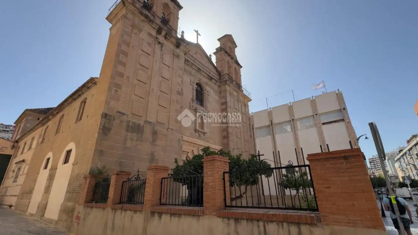 Vista exterior de Piso en venta en Málaga
